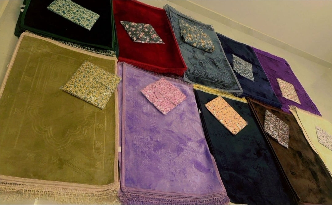 Prayer Mat with Gown (Set)